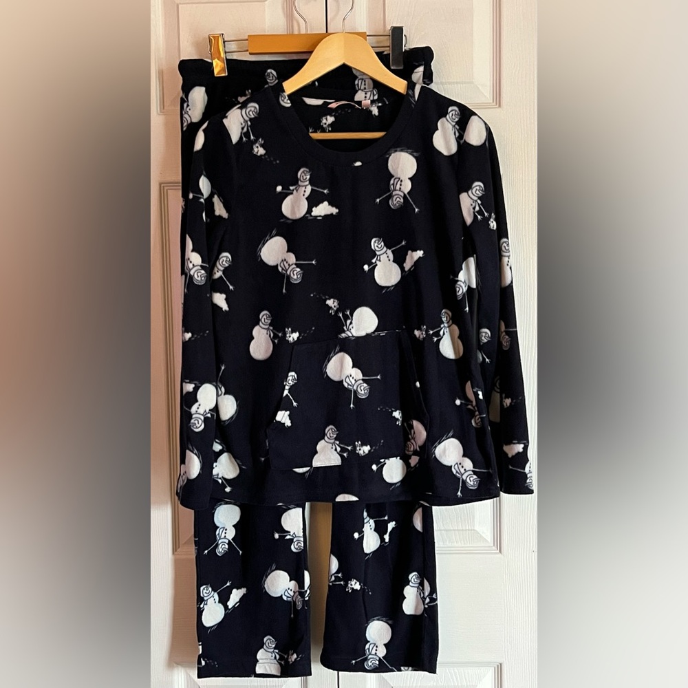 La Vie En Rose Navy Snowflake/Snowman Pajama Set